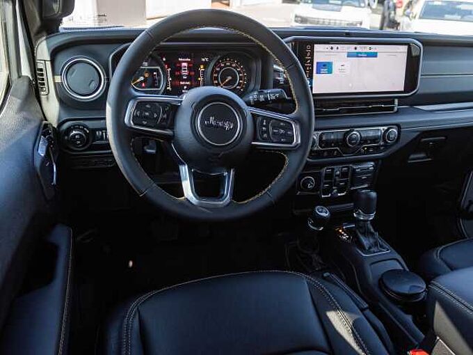 Jeep Wrangler Sahara 2.0l SILVERSTAR