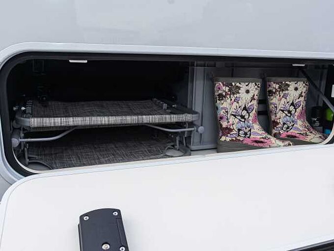 Dethleffs XXL A 9000-2 HUBSTÜTZEN NP 285.000€