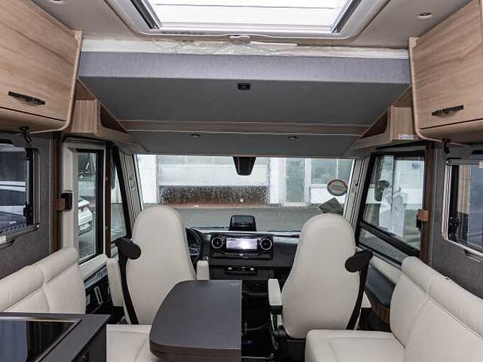 Eura Mobil Integra Line GT - Mercedes IL726EF BLACKLINE 