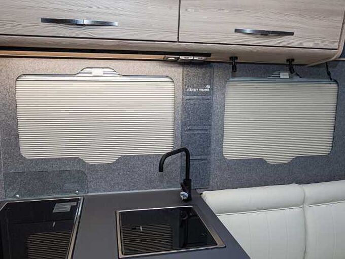 Eura Mobil Integra Line GT - Mercedes IL726EF BLACKLINE 