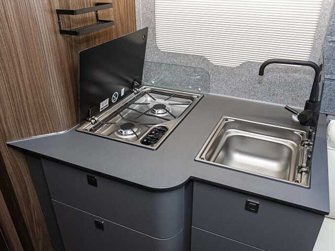 Eura Mobil Integra Line GT - Mercedes IL726EF BLACKLINE 