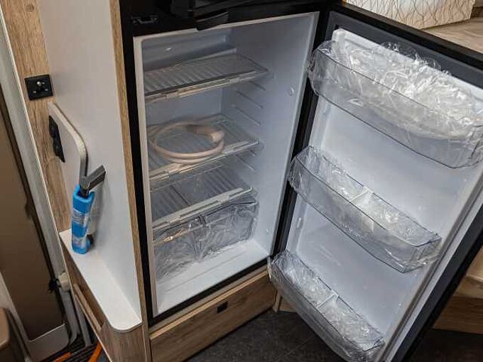 Eura Mobil Profila T 675 SB Automatik MJ 26