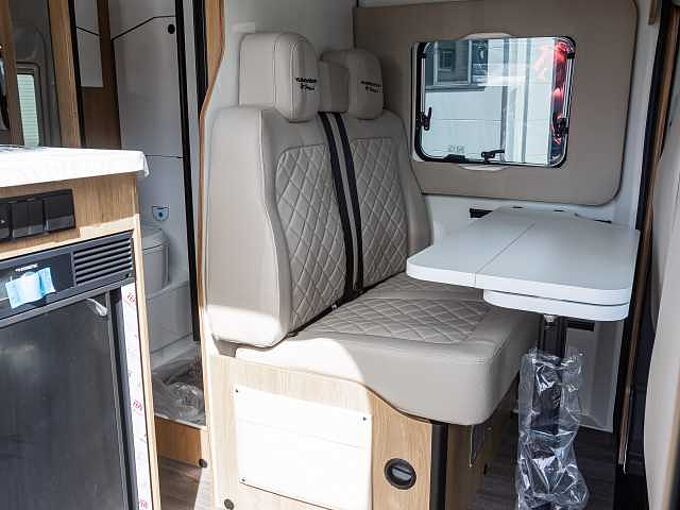 Karmann Dexter 560 4x4 Diesel Combi D 6 E Markise MY26