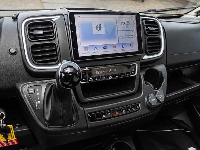 Laika Ecovip L 3019 Titanio UPE  104.000 &euro;