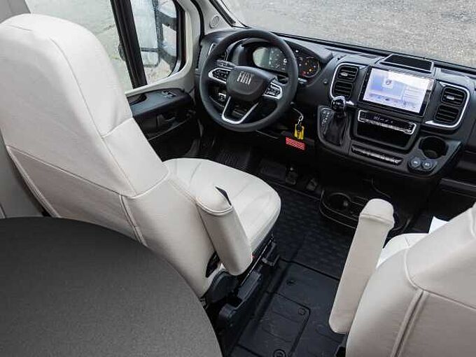 Laika Ecovip L 3019 Titanio UPE  104.000 &euro;