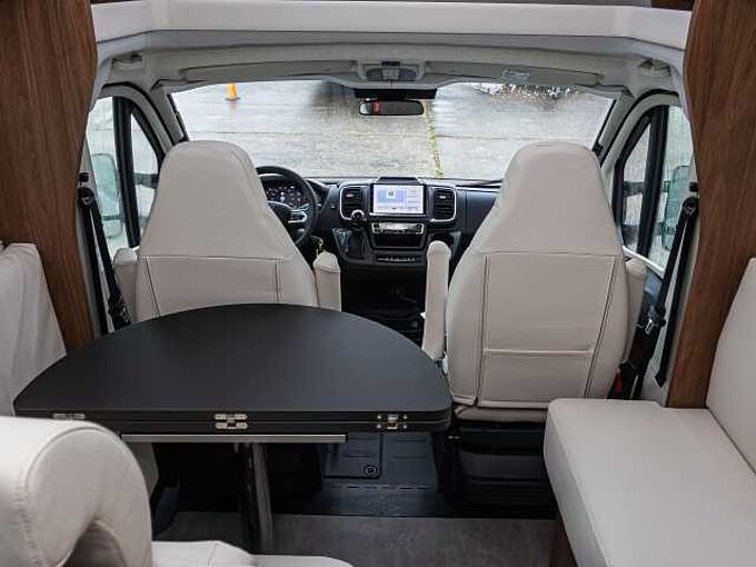 Laika Ecovip L 3019 Titanio UPE  104.000 &euro;