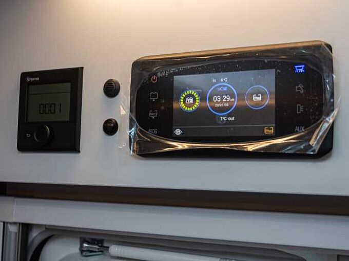 Laika Ecovip L 3019 Titanio UPE  104.000 &euro;