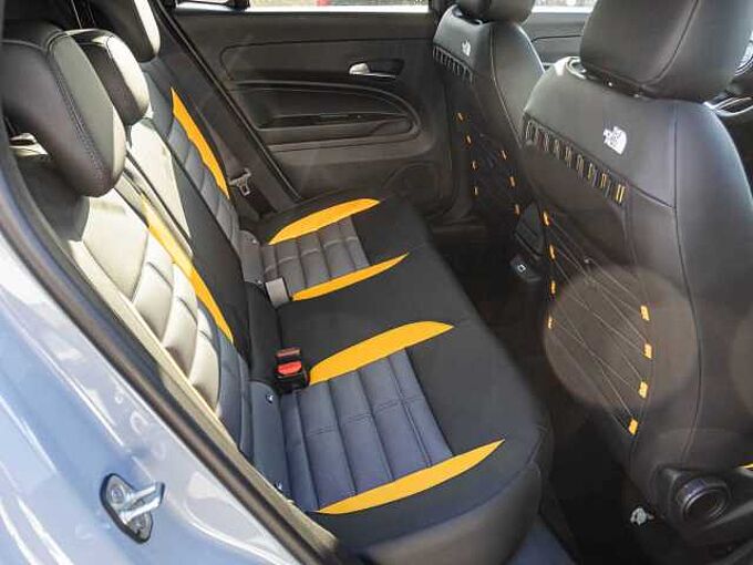 Jeep Avenger 1.2 48V 4xe Hybrid eAWD The North Face