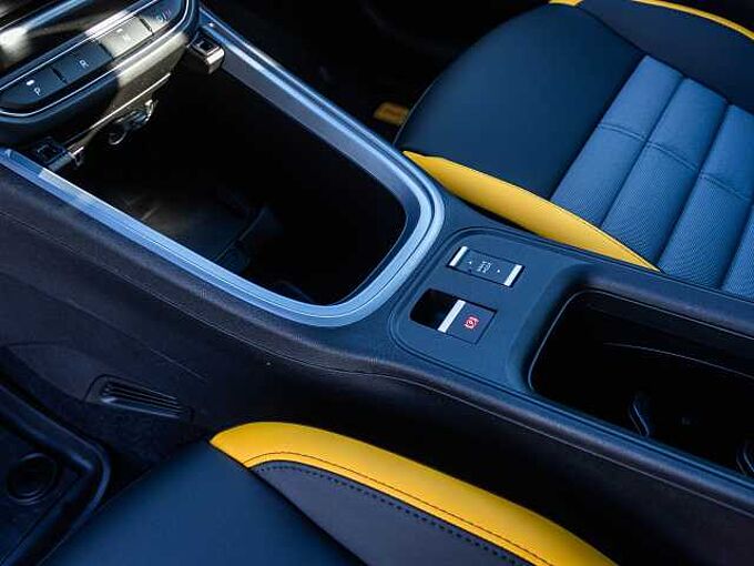 Jeep Avenger 1.2 48V 4xe Hybrid eAWD The North Face