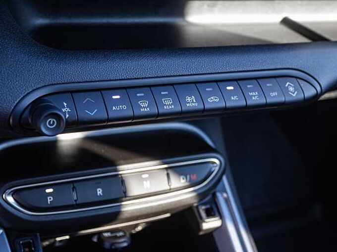 Jeep Avenger 1.2 48V 4xe Hybrid eAWD The North Face