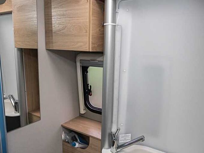 Dethleffs Globetrail 600 DS 