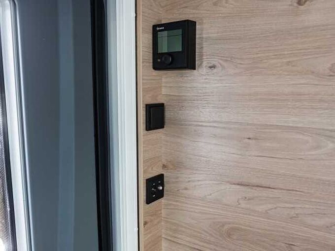 Dethleffs Just Camp T 7052 DBM Hubbett 