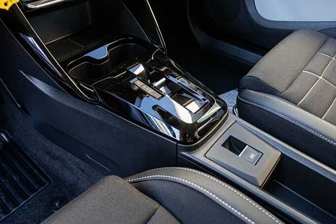 Citroen C3 Hybrid 110 ë-DCS6 PLUS / Winterpaket