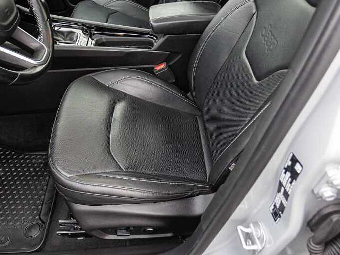 Jeep Compass 1.3 T-GDI S Leder Panorama 360° Kamera