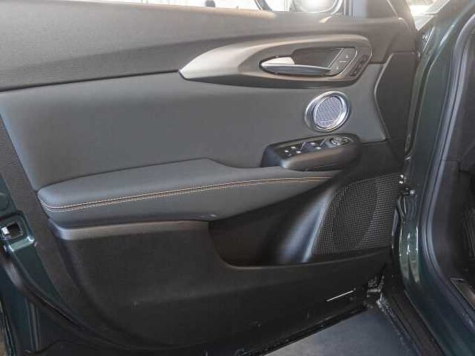 Alfa Romeo NEUER Tonale Veloce 1.5 Hybrid 128kW(174 PS)