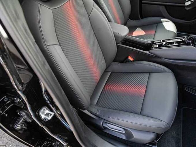 Alfa Romeo Junior ELETTRICA SPECIALE  115 KW (156 PS)