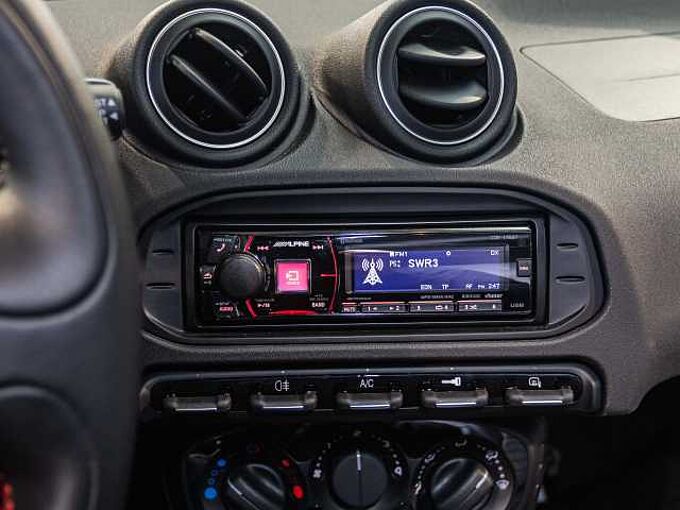 Alfa Romeo 4C 1.8 TBi Coup&eacute;  NUR 4107km!