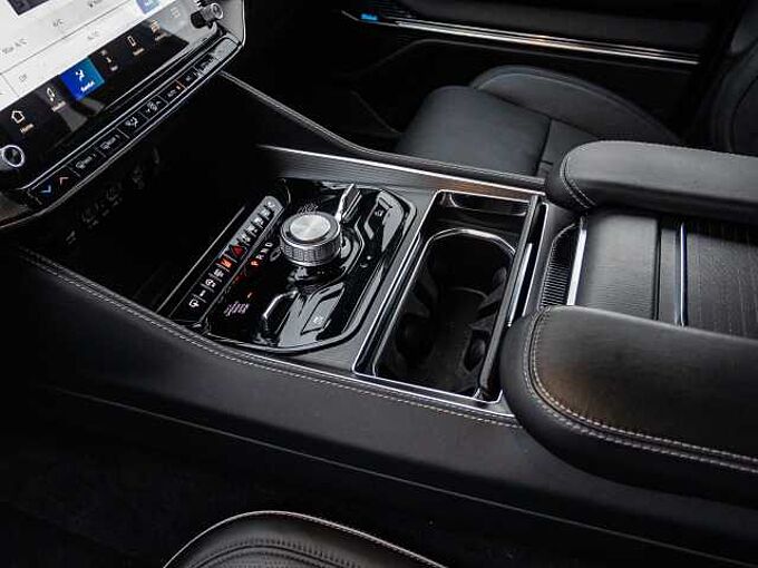 Jeep Grand Wagoneer L Obsidian 4x4 5,76m