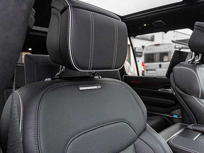 Jeep Grand Wagoneer L Obsidian 4x4 5,76m