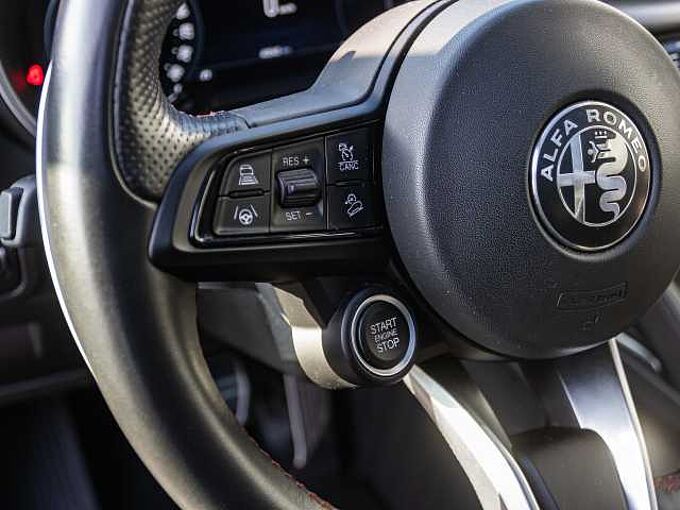 Alfa Romeo Stelvio COMPETIZIONE 2.0 Turbo 16V AT8-Q4