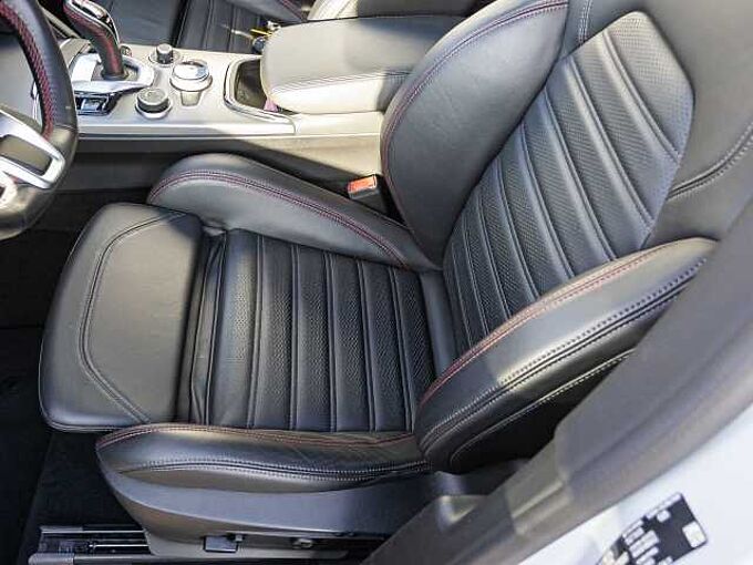 Alfa Romeo Stelvio COMPETIZIONE 2.0 Turbo 16V AT8-Q4