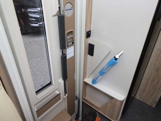 Eura Mobil Integra Line 720 QF Integra Line 720 QF