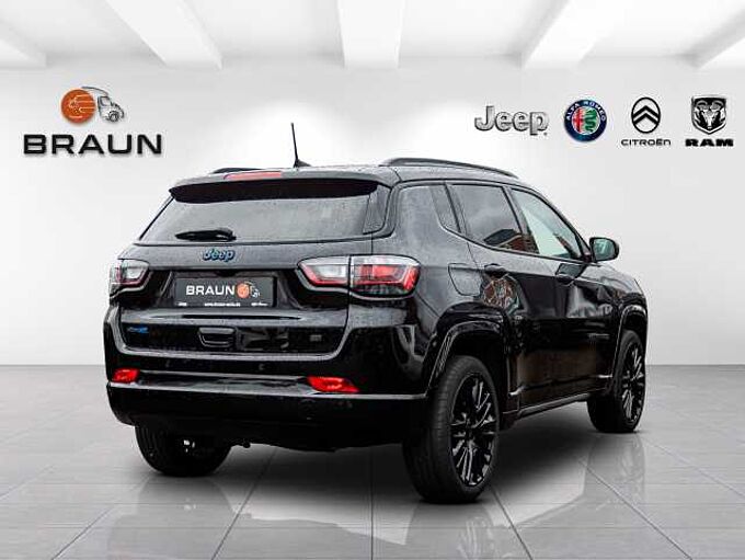 Jeep Compass PHEV 'S' 4Xe Winterpaket