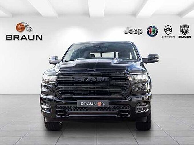 Dodge RAM 1500 Laramie Night Premium LPG