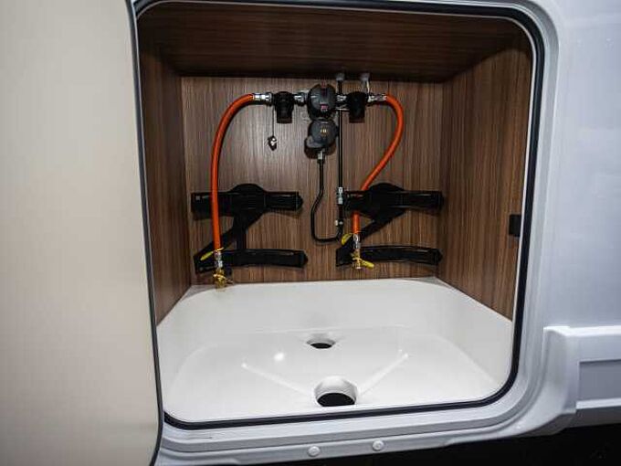 Eura Mobil Contura 766 EB Comfort Leder