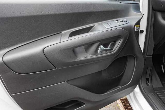 Citroen Berlingo XL Diesel 100 Connect-/Winterpaket