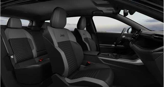 Jeep Compass 1.2 e-Hybrid DCT6 ALTITUDE