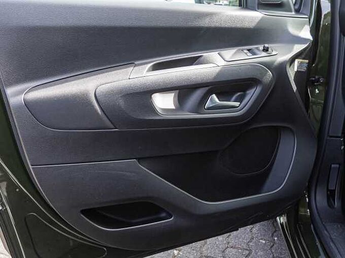 Citroen Berlingo XL Diesel 130 PLUS 7-Sitze