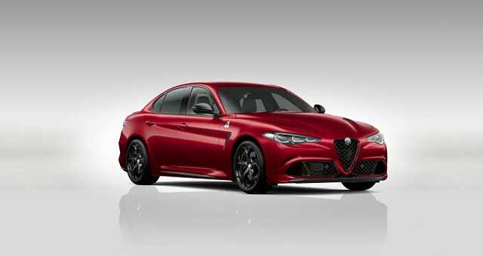 Alfa Romeo Giulia 2.9 V6 Bi-Turbo Quadrifoglio ORO