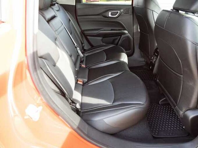 Jeep Compass e-Hybrid  MY23 S 1.5 T4 48V Alpine Sound