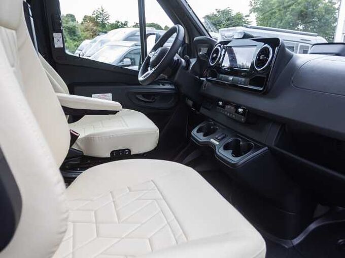 Eura Mobil XTURA 686 EF 4x4 SOFORT 