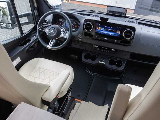 Eura Mobil XTURA 686 EF 4x4 SOFORT 