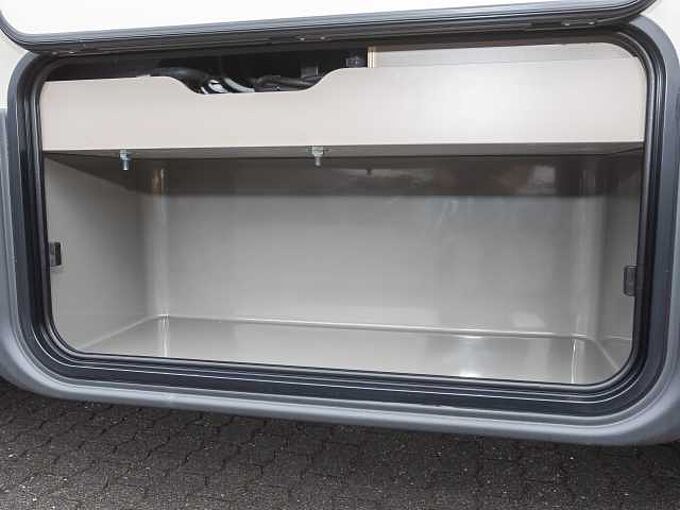 Eura Mobil XTURA 686 EF 4x4 SOFORT 