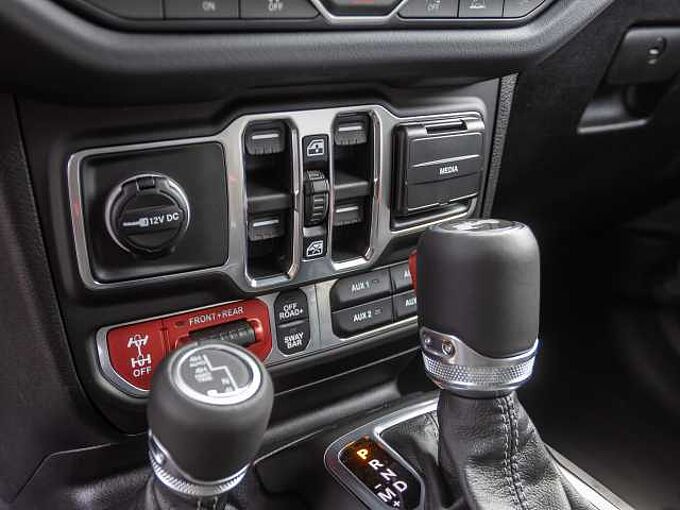 Jeep Wrangler MOAB 392 6.4 V8 MY26 WARN/SKY ONE