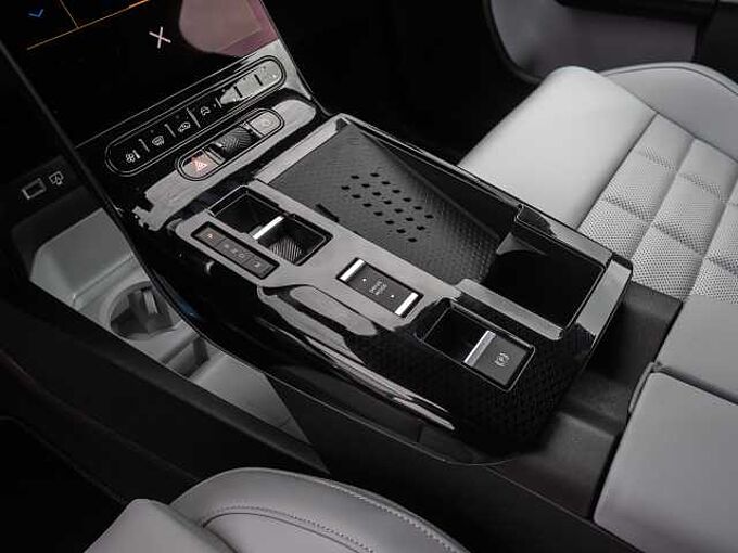 Citroen NEUER C5 Aircross Hybrid 145 Team D