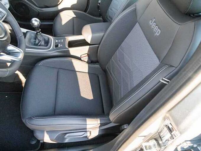 Jeep Avenger 1.2 Altitude Assistenz Paket