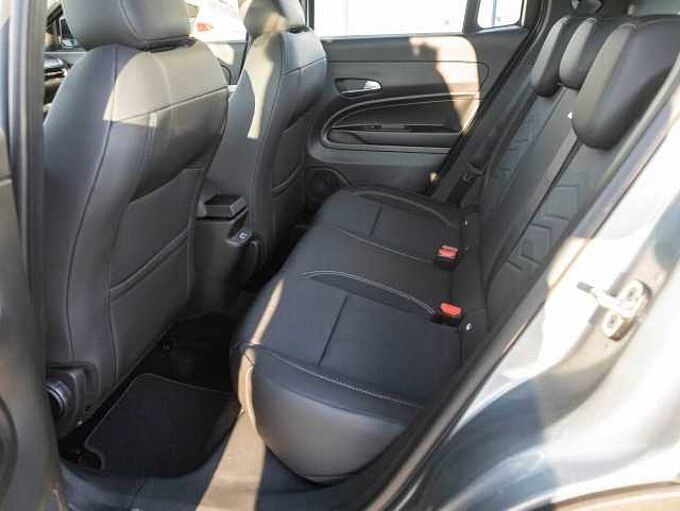 Jeep Avenger 1.2 Altitude Assistenz Paket