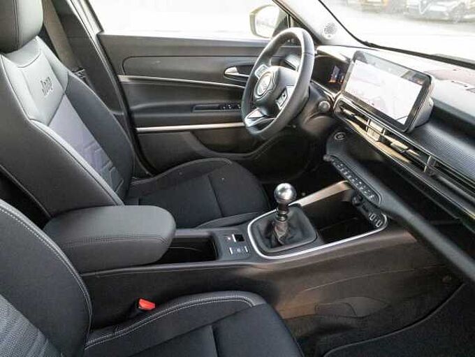 Jeep Avenger 1.2 Altitude Assistenz Paket