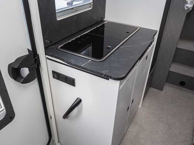 Etrusco V 6.8 SF Modell 2027 UPE 75.892 €