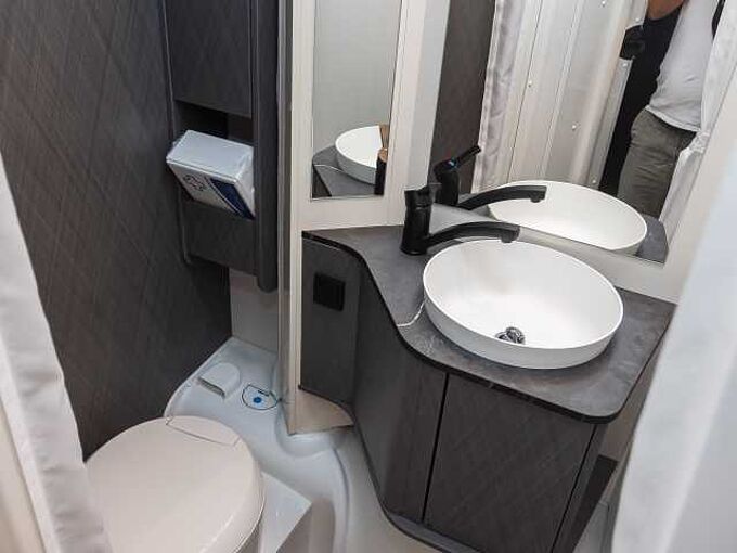 Etrusco A 6.9 DB UPE 72.994 €