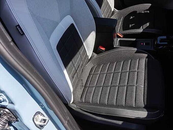Citroen C3 Hybrid 110 &euml;-DCS6 MAX Winterpaket