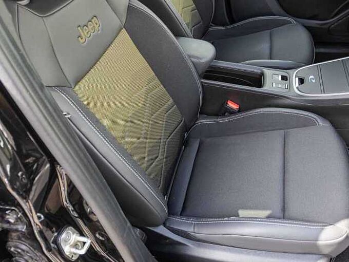 Jeep Avenger Elektro 1st Edition