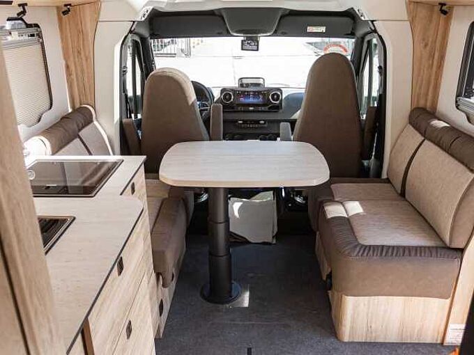 Eura Mobil Profila T 726 QF 4 Pakete MESSEPREIS
