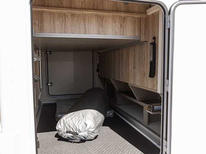 Eura Mobil Profila T 726 QF 4 Pakete MESSEPREIS