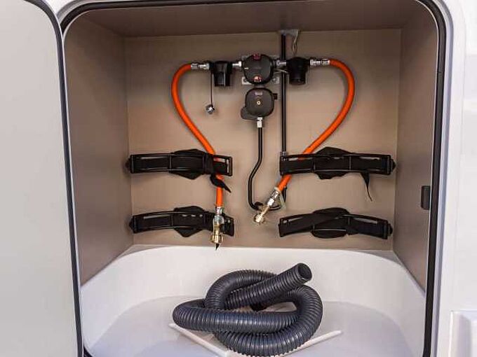 Eura Mobil Profila T 726 QF 4 Pakete MESSEPREIS