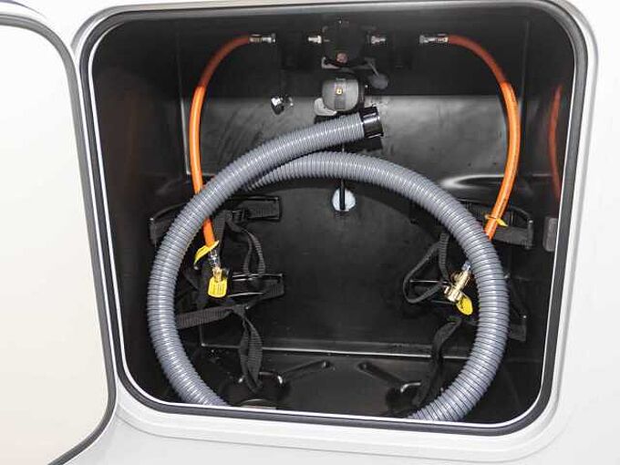 Eura Mobil Activa One 650 HS Automatik MESSEPREIS